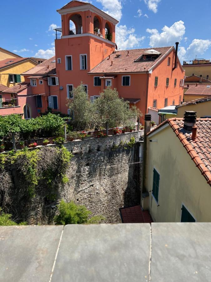 Marieta Rooms Sarzana Exterior foto