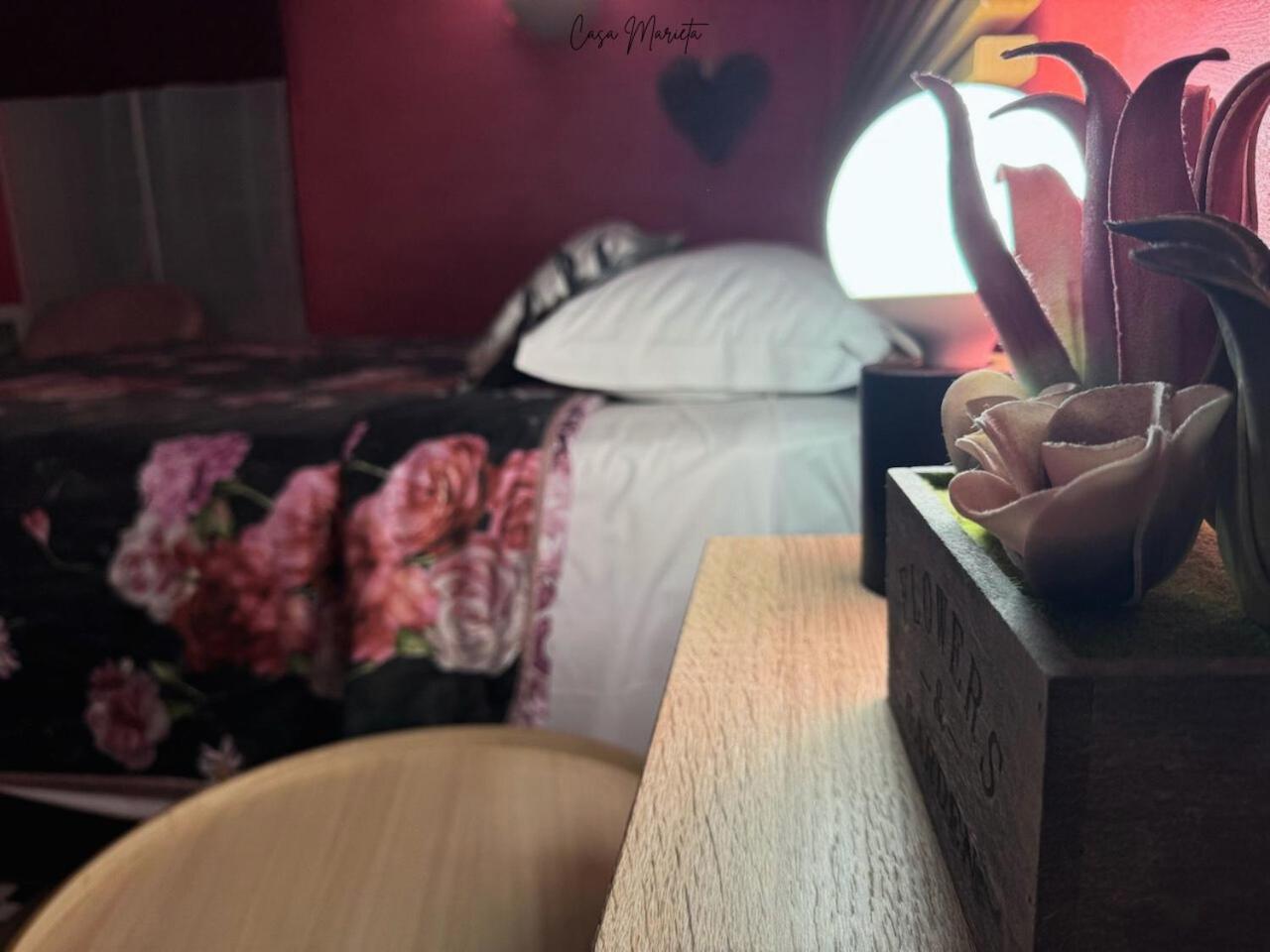 Marieta Rooms Sarzana Exterior foto