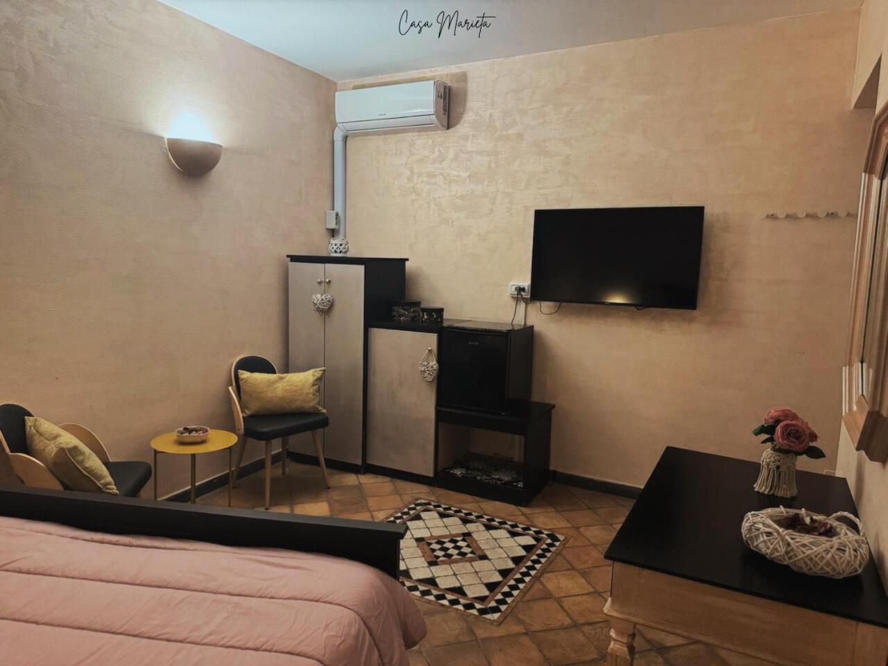 Marieta Rooms Sarzana Exterior foto