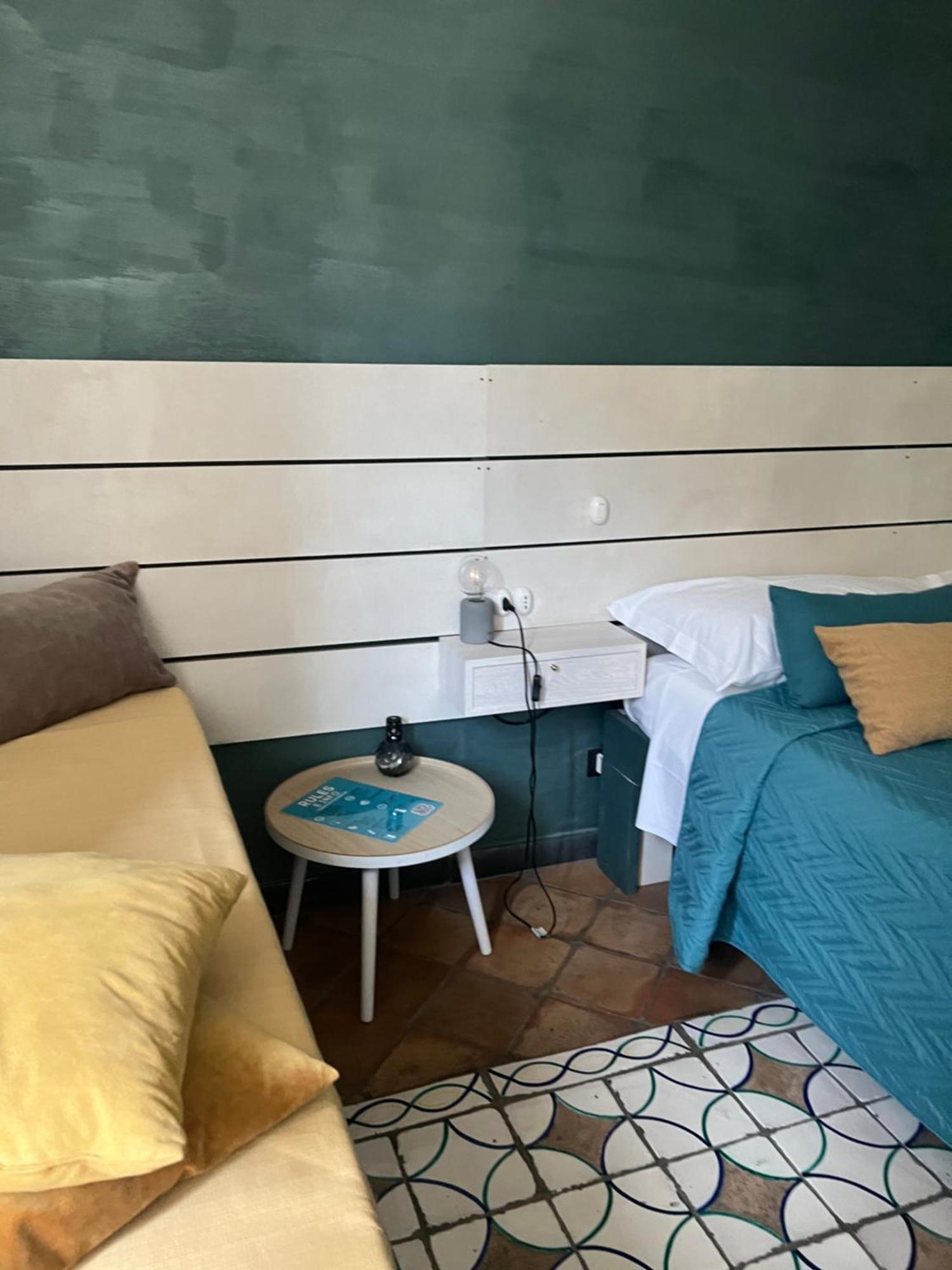 Marieta Rooms Sarzana Exterior foto